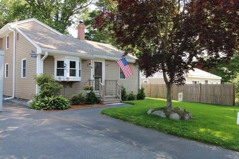 8 Ledge Rd, Norton, MA 02766 photo 2