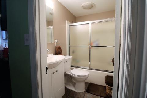 8 Ledge Rd, Norton, MA 02766 photo 13