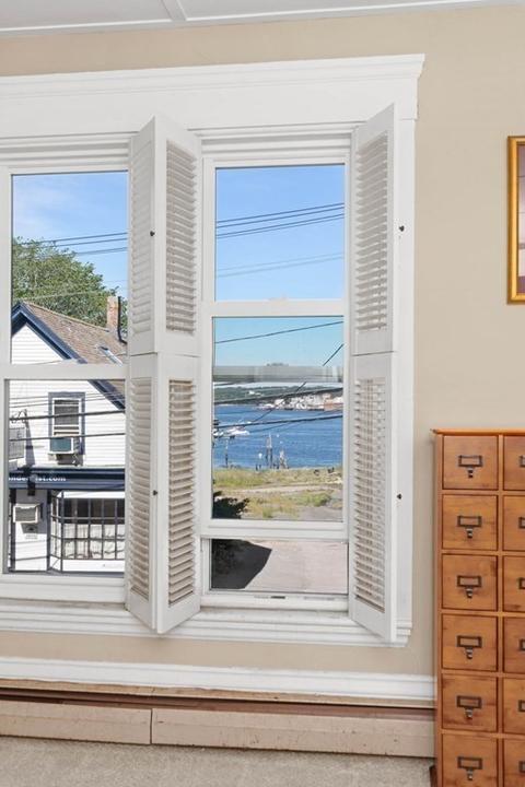 142 E Main St #B, Gloucester, MA 01930 photo 5
