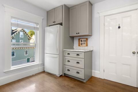 142 E Main St #B, Gloucester, MA 01930 photo 17