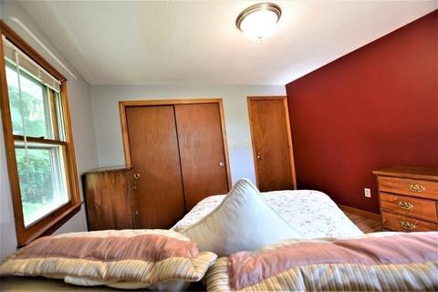 36 Cudworth Rd, Webster, MA 01570 photo 16