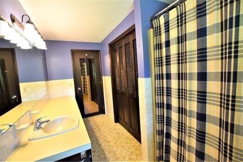 36 Cudworth Rd, Webster, MA 01570 photo 22