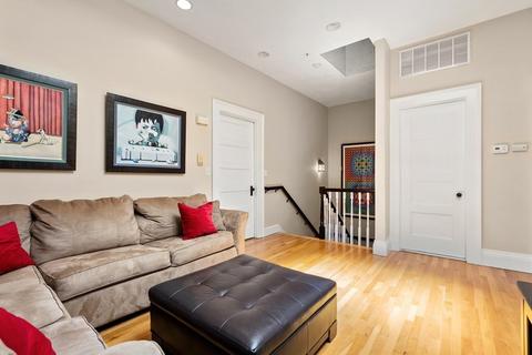 1759 Beacon St #2, Brookline, MA 02445 photo 17