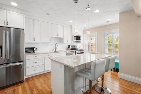 1759 Beacon St #2, Brookline, MA 02445 photo 7
