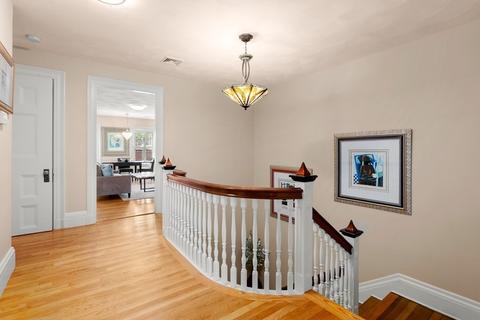1759 Beacon St #2, Brookline, MA 02445 photo 4
