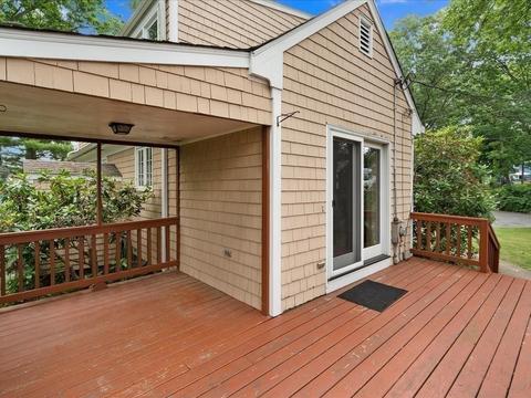 71 Marion St, Fall River, MA 02723 photo 18