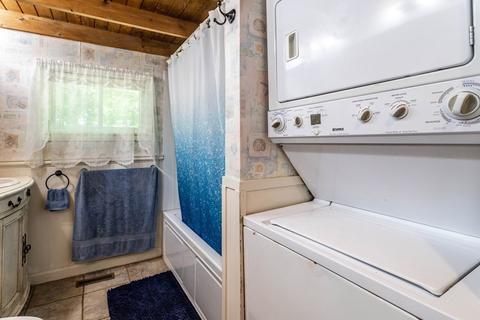 30 Page Ave, Ashburnham, MA 01430 photo 18