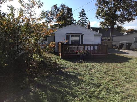 4 Columbia St, Wareham, MA 02571 photo 2