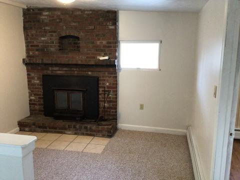 4 Columbia St, Wareham, MA 02571 photo 6