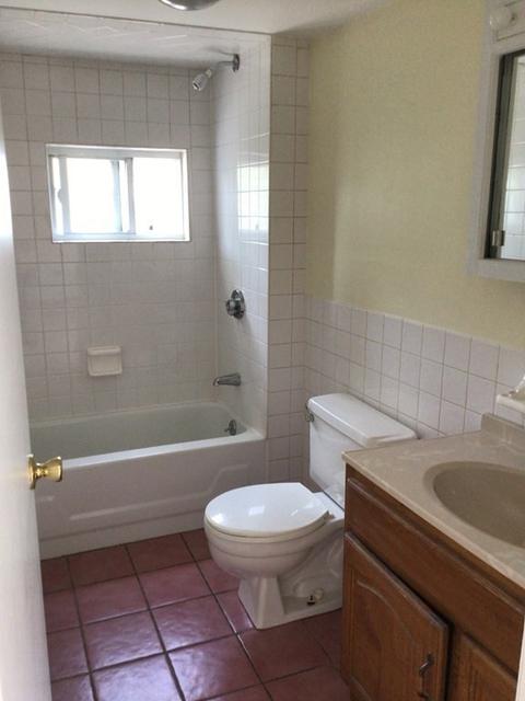 4 Columbia St, Wareham, MA 02571 photo 11