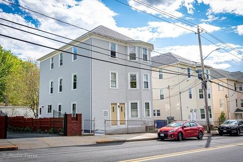 129 Middle St, Fall River, MA 02724 photo 1