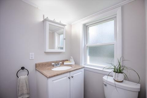 65 Green St, Danvers, MA 01923 photo 28