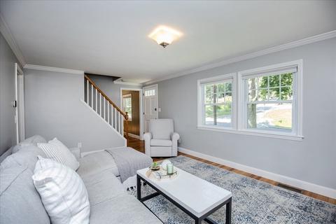 65 Green St, Danvers, MA 01923 photo 5