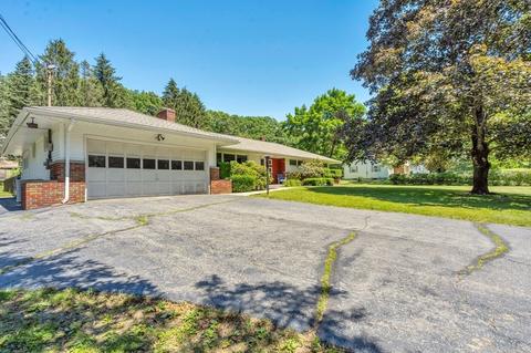 91 Lower Gore Rd, Webster, MA 01570 photo 1