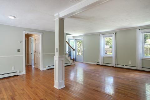 55 Edgewater Rd, Mashpee, MA 02649 photo 3