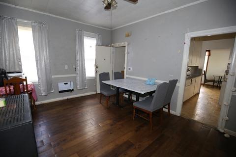 846 Slade, Fall River, MA 02724 photo 6