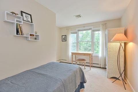 54 Maple St, Plainville, MA 02762 photo 21