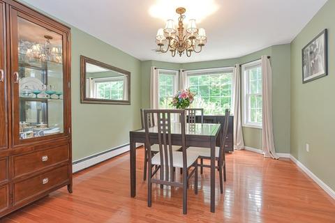 54 Maple St, Plainville, MA 02762 photo 9