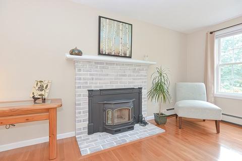 54 Maple St, Plainville, MA 02762 photo 14