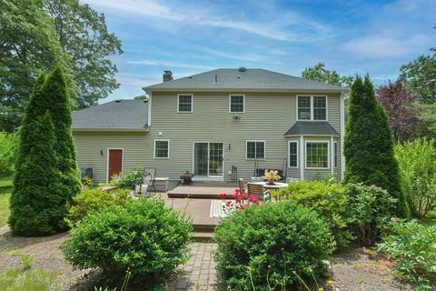 54 Maple St, Plainville, MA 02762 photo 40