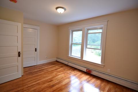 90 D St, Athol, MA 01331 photo 35