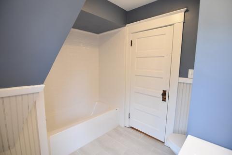 90 D St, Athol, MA 01331 photo 27