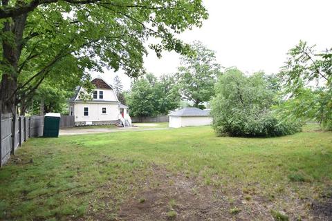 90 D St, Athol, MA 01331 photo 2