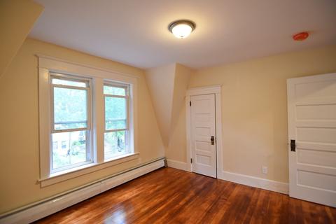 90 D St, Athol, MA 01331 photo 32