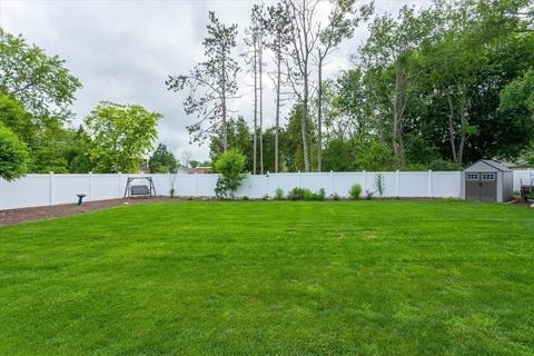 11 Ash, Webster, MA 01570 photo 9