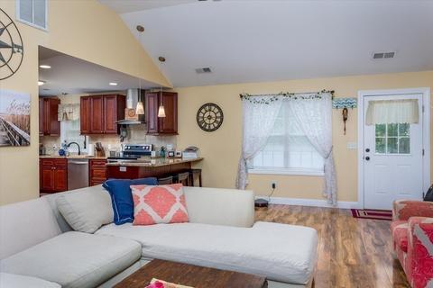 11 Ash, Webster, MA 01570 photo 15