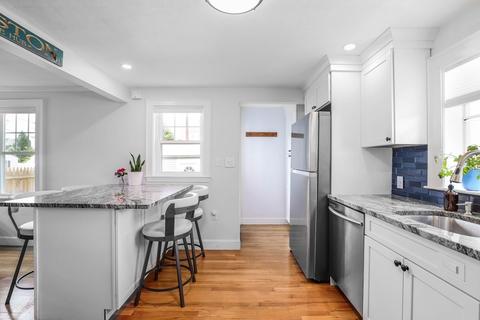 1 Crosby Ave, Beverly, MA 01915 photo 6