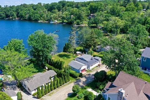 12 Davis Cir, Sutton, MA 01590 photo 6