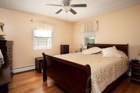 462 Oak Grove Ave, Fall River, MA 02723 photo 10