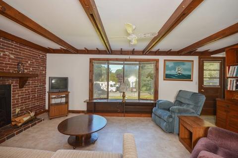 8 Treasure Ln, Mashpee, MA 02649 photo 12