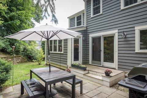 106 Valley Rd, Needham, MA 02492 photo 29