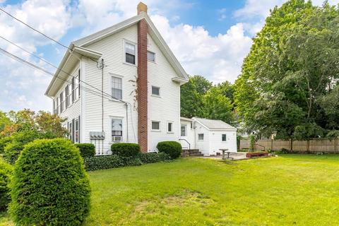 8 Walnut St, Danvers, MA 01923 photo 3
