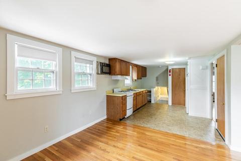 8 Walnut St, Danvers, MA 01923 photo 24