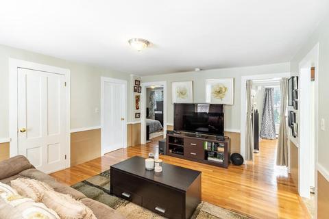 8 Walnut St, Danvers, MA 01923 photo 10