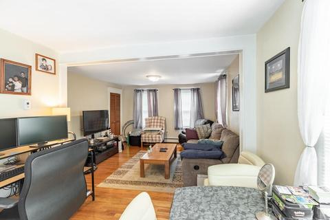 8 Walnut St, Danvers, MA 01923 photo 18