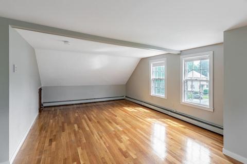8 Walnut St, Danvers, MA 01923 photo 22