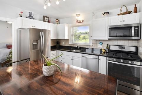 14 Spring Ave #B, Wakefield, MA 01880 photo 8