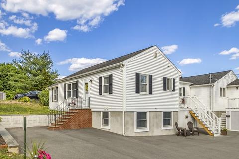 14 Spring Ave #B, Wakefield, MA 01880 photo 3