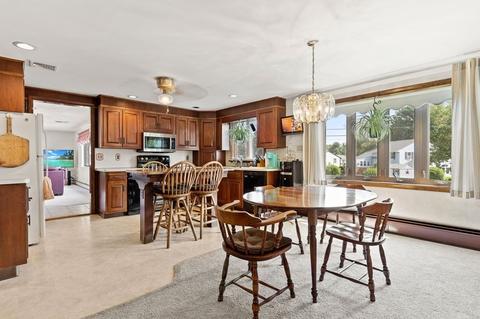 2 George Rd, Peabody, MA 01960 photo 4