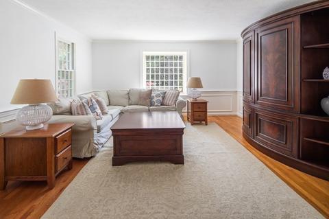 121 East St, Hingham, MA 02043 photo 10