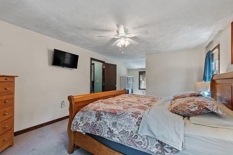 61 Ash St, Townsend, MA 01469 photo 18