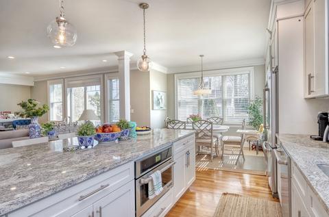 52 Thorpe Rd, Needham, MA 02494 photo 11
