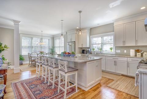 52 Thorpe Rd, Needham, MA 02494 photo 8