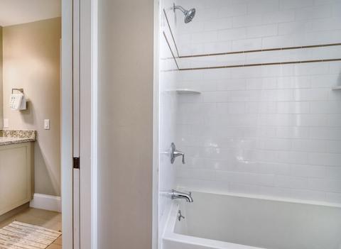 52 Thorpe Rd, Needham, MA 02494 photo 28