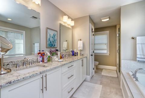 52 Thorpe Rd, Needham, MA 02494 photo 21