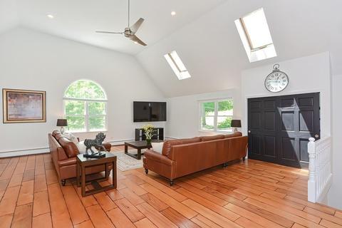 12 Glenview St, Upton, MA 01568 photo 21
